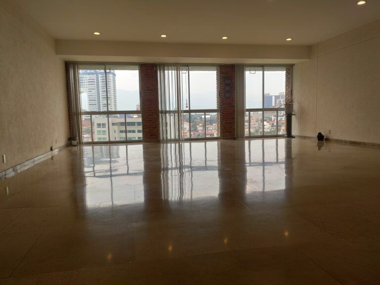 Departamento en renta en Hacienda del Ciervo, Interlomas – 260 m², 3 recámaras y family room image 1
