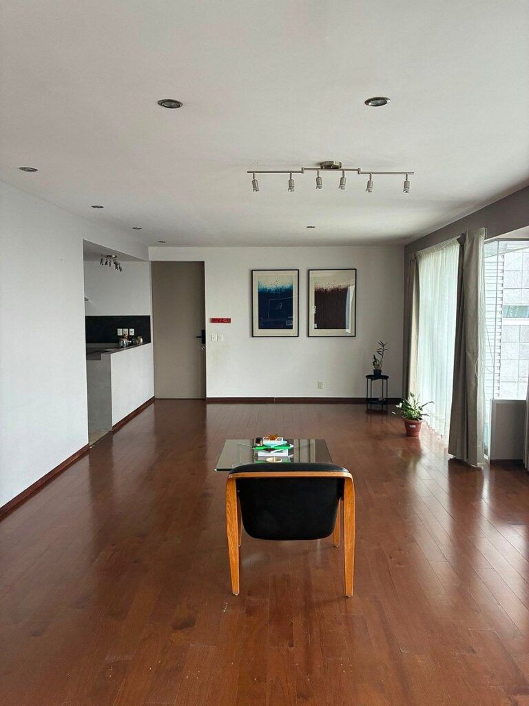 Departamento en renta en Avenida Santa Fe – 131 m², 1 recámara y 2 estacionamientos image 2