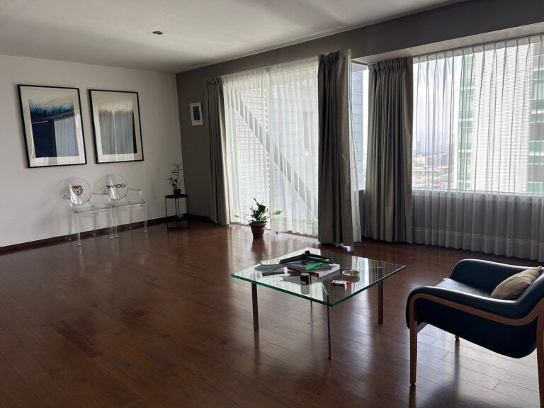 Departamento en renta en Avenida Santa Fe – 131 m², 1 recámara y 2 estacionamientos image 5