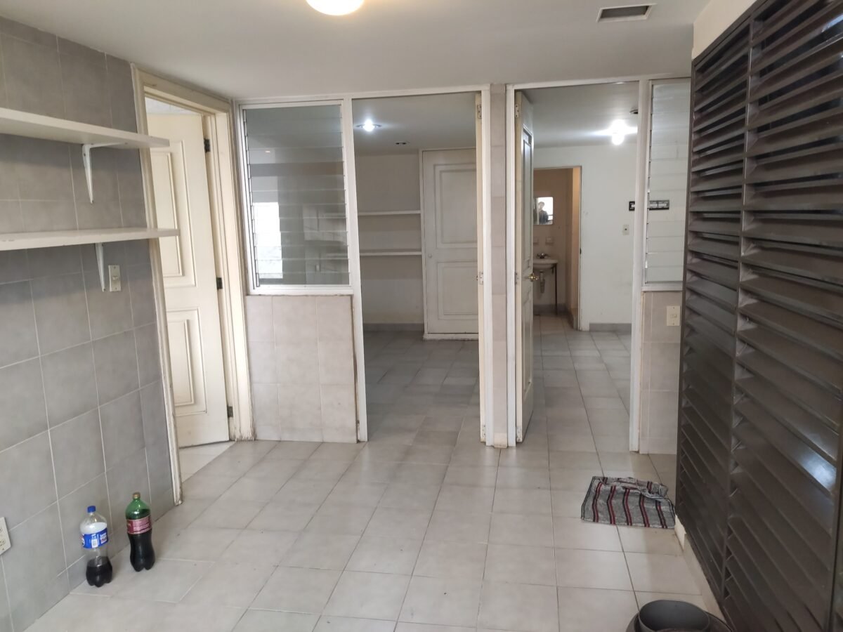 Cuartos de servicio / Área de lavado
